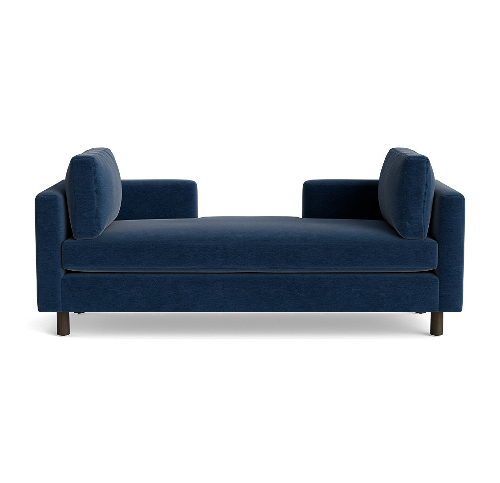 Hunter Lounge