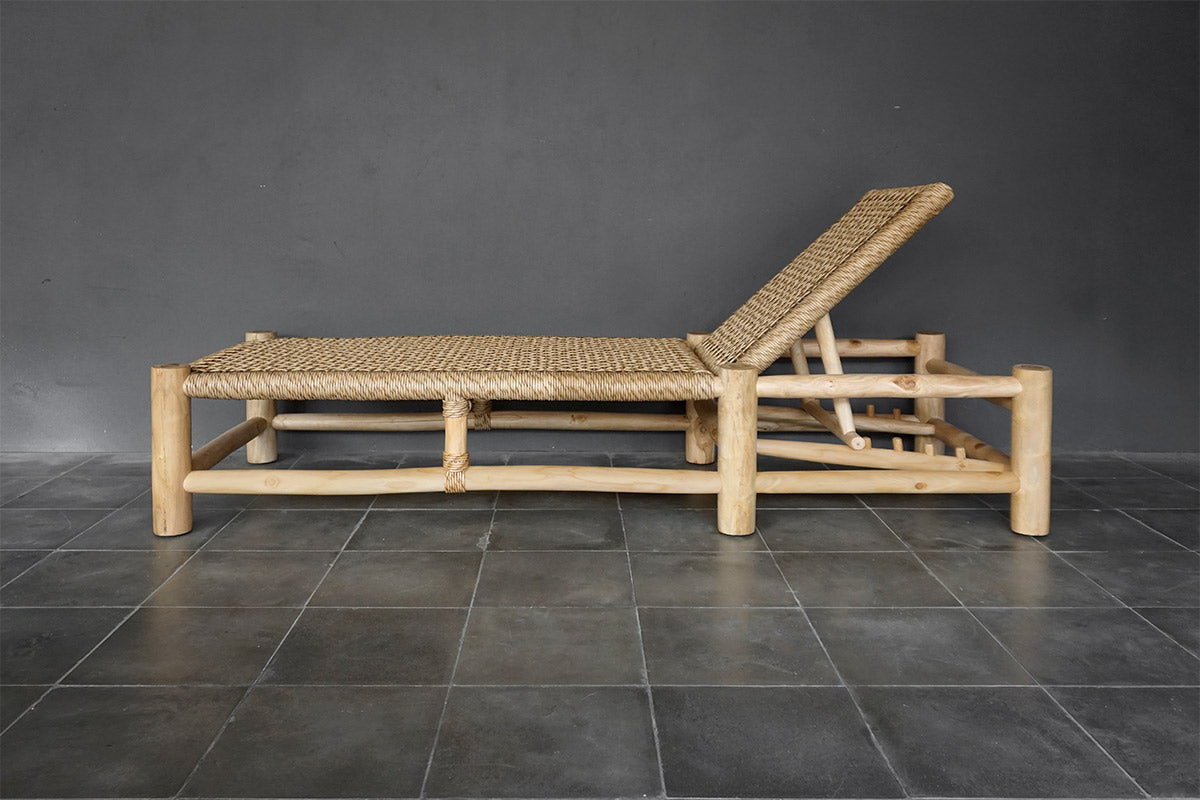 Sunda Lounger in Natural Finish